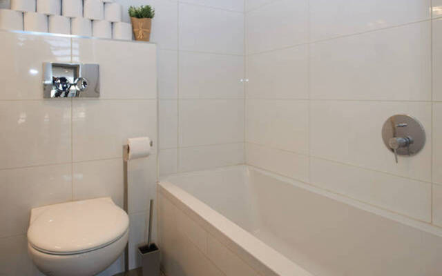 Chic In City Center By Feelhome Apartments