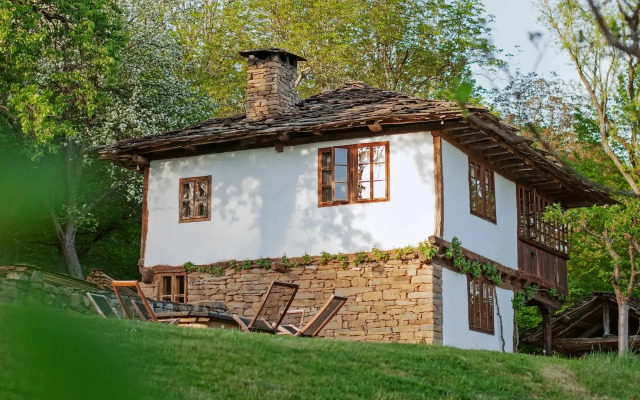 Karashka Guest House