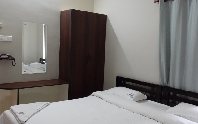 Hotel AKSHITH Inn