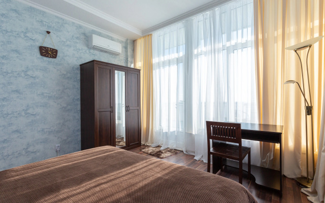 Квартира трехкомнатная с видом на море