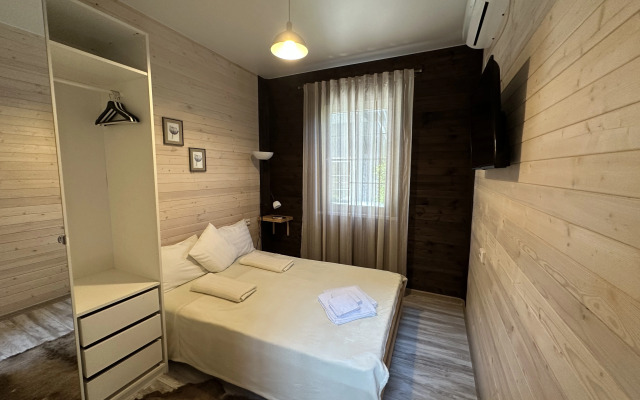 Ray V Shalashe Guest house