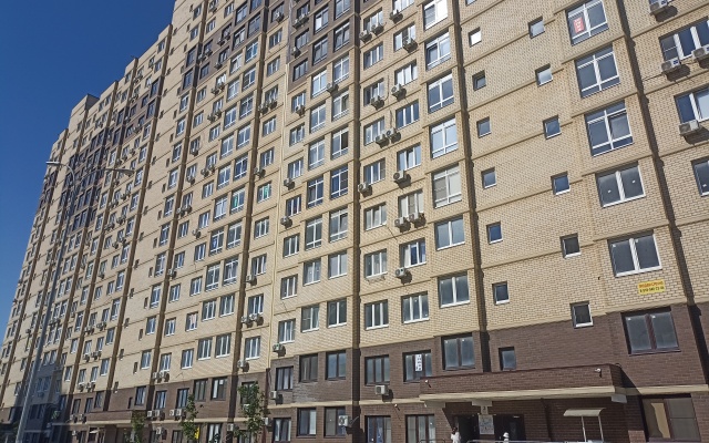 Dizaynerskaya Kvartira S Vidom Na Chernoye More Flat