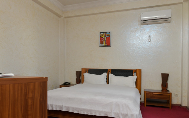 Antika Batumi Hotel