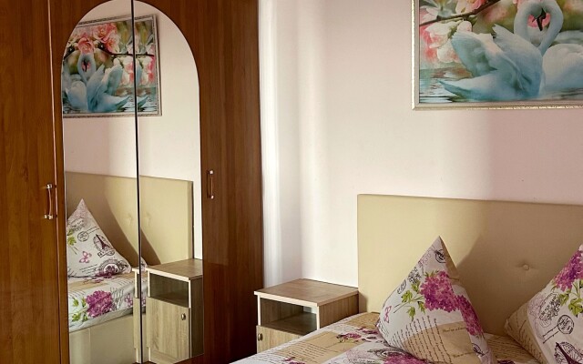 Aelo Guest House