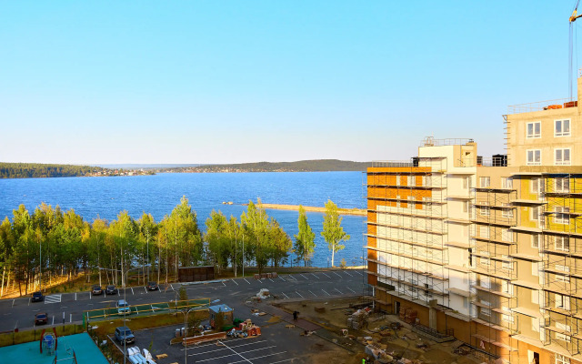 V Novom Dome u Ozera (ap. Nordikkhaus 7) Flat