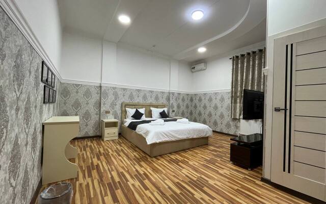 Отель HOME ALONE