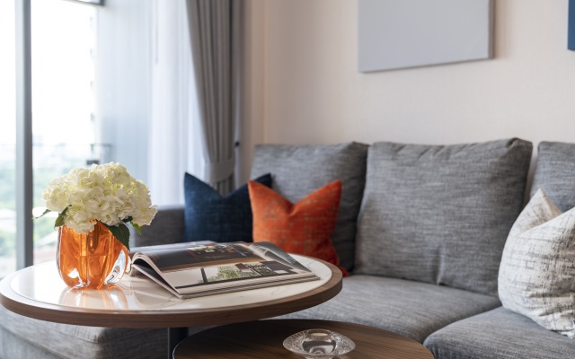 Oakwood Suites Tiwanon Bangkok Hotel