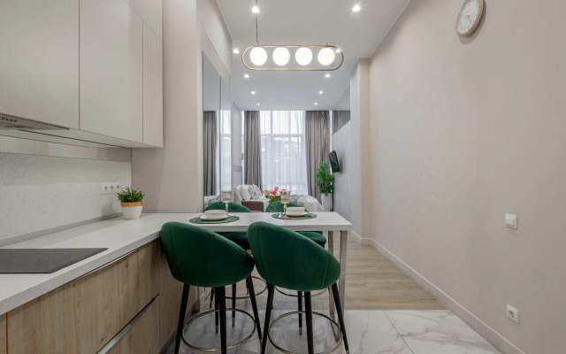 Апартаменты Mirror с видом на Навагинскую