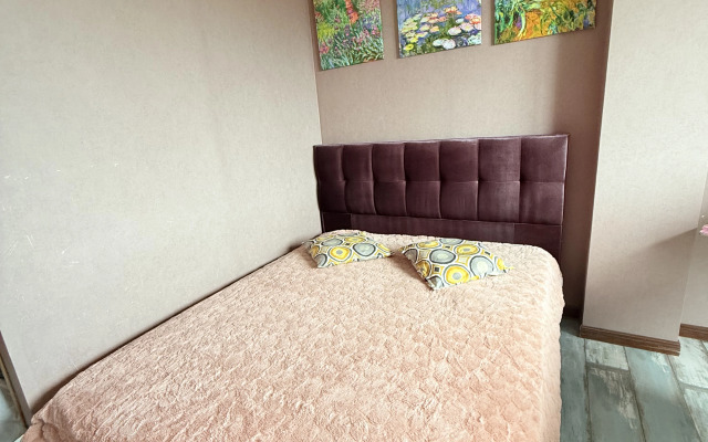 Uyutnaya Kvartira U Morya Flat