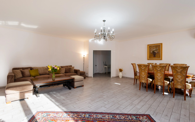 Квартира 3-к в новостройке на улице Арама DI723