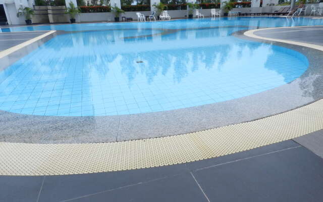 Апартаменты Jomtien Plaza Condotel