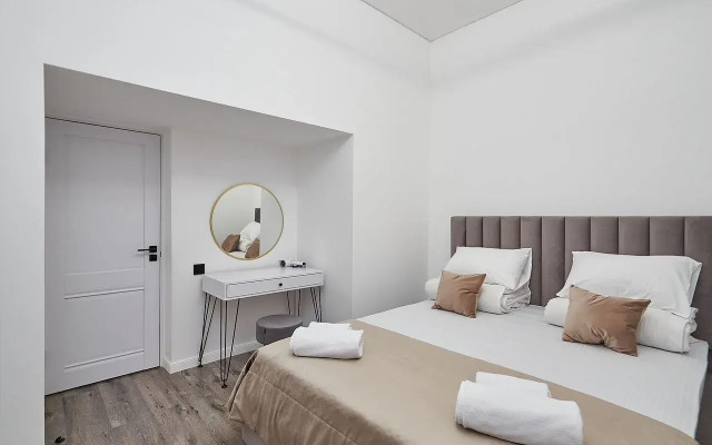 Квартира Mооn-hоuse четырехкомнатная 123 м²