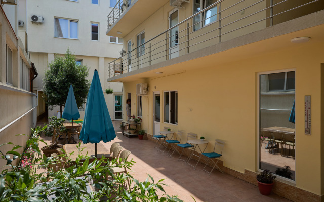 Vanatur Guest house