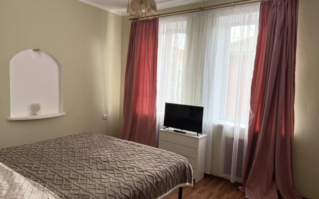 Квартира Двухкомнатная в Центре Города