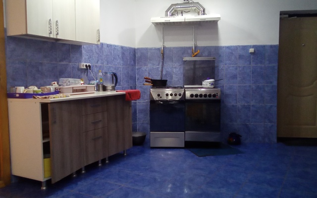 Nadezhda Living Quarters