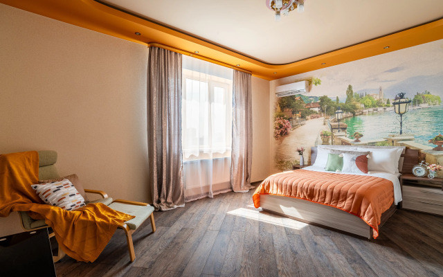 Квартира двухкомнатная Апарт-Отелика в шаговой доступности к парку Галицкого