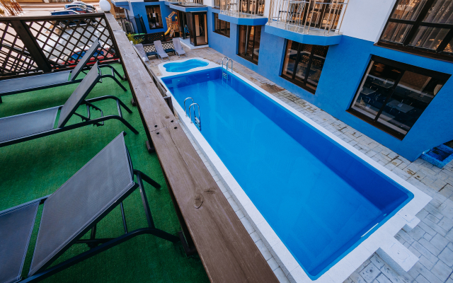 Hotel Kosmos U Akvaparka