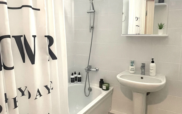 Квартира Apartment Sweet Home на Мурата Ахеджака 16/1