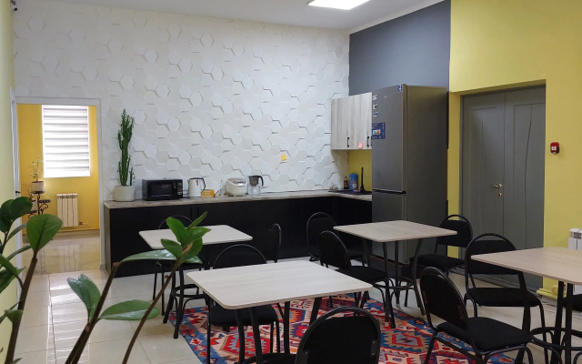Check Inn Hostel