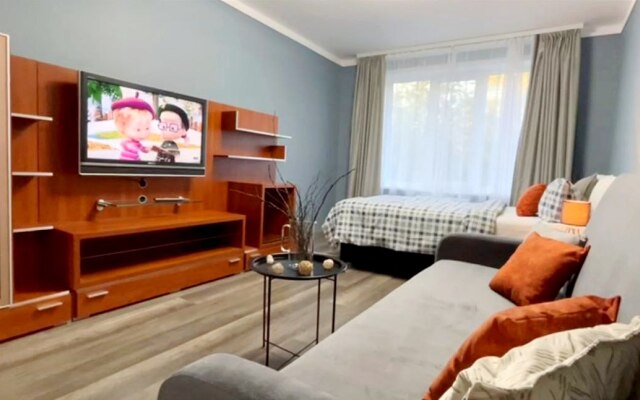 Biznes-Apartamenty Lora Home na Prazhskoy Apartments
