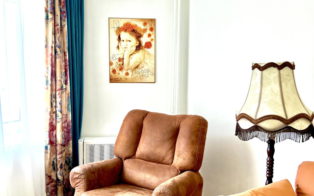 Квартира Уютная Двухкомнатная в Центре