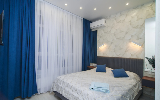 Champagne And Mountains Apartments