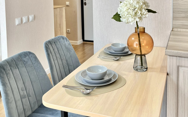 Biryuzovaya Studiya V Serdtse Goroda Permi Flat