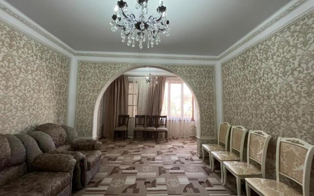 Alisa Guest house