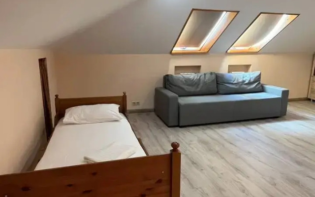 Semeynye Dvukhurovnevye Aysberg Apartments