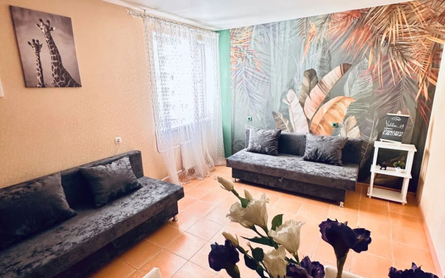 Апартаменты КВАРТ отель на Первомайском проспекте