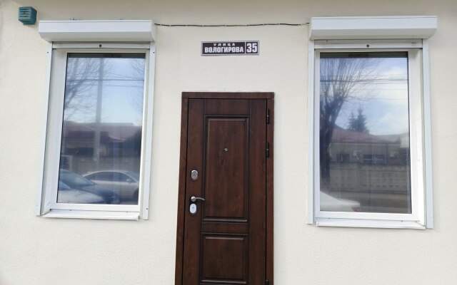 Uyutny Dom-Studiya V Tsentre Goroda Private house