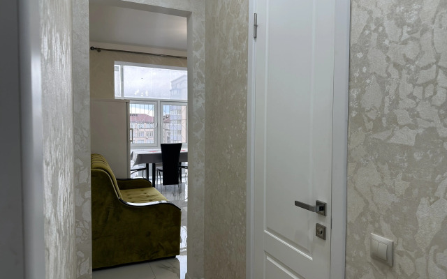Apartments ''Elenika'' U Morya V Tsentre Goroda u Akvaparka