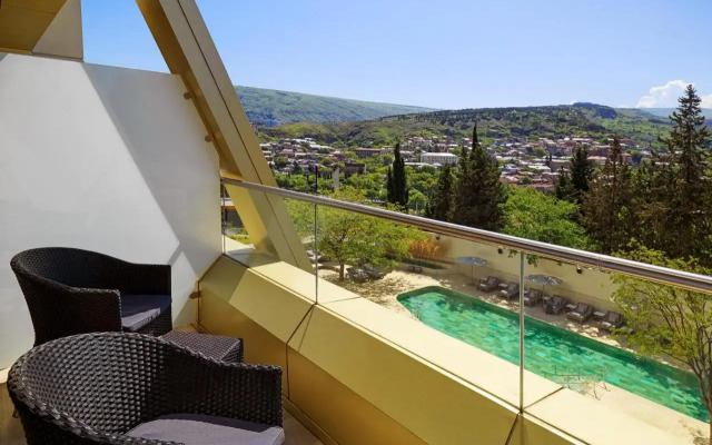 Sheraton Grand Tbilisi Metechi Palace Hotel
