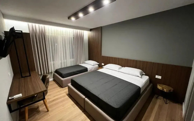 Ikona Hotel