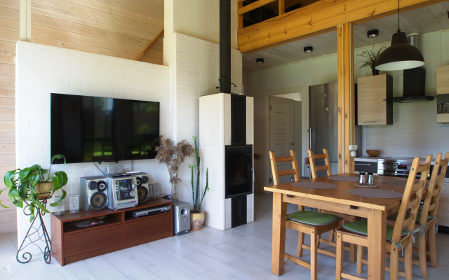 Частный дом Стильный с Баней в Суханово