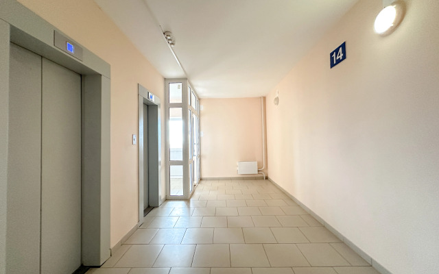 Квартира Трехкомнатная Оптимистов 9