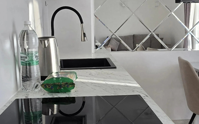 Апартаменты Видовые с парковкой около набережной и аквапарка Ривьера