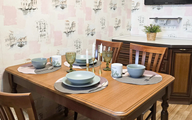 Gold Fish Na Ordzhonikidze 2 Flat