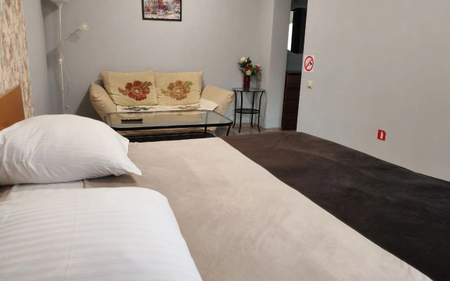 My City Hotel