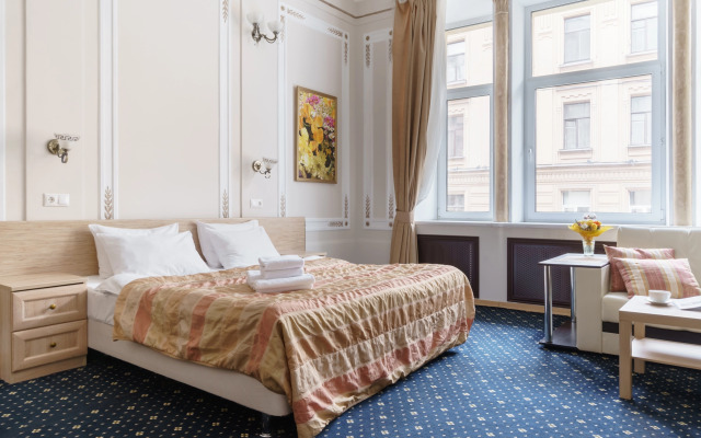 Aleksandr Hotel