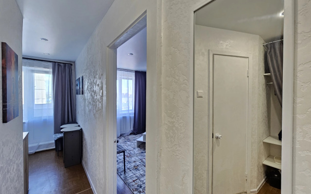 Na Naberezhnoy Flat