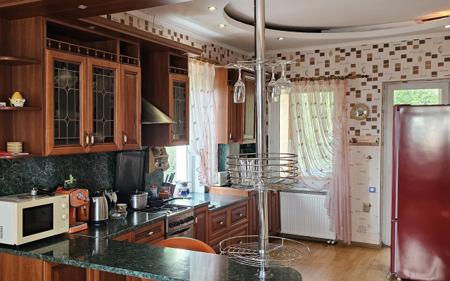 Апартаменты в частном доме Forest-Park