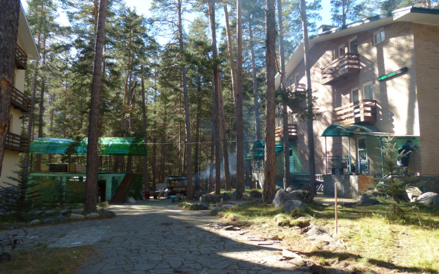 Отель Поворот