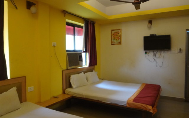 Sai Prabhavati Apart-Hotel