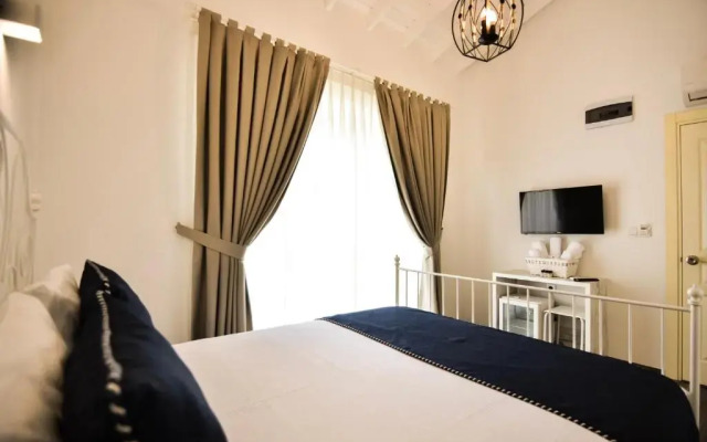 Faro Alacati Hotel