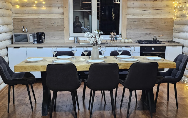 Частный дом Лякабанья