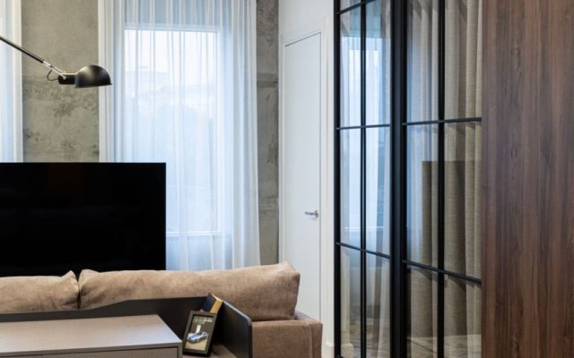 Prim Rooms Marinist Luxe Apartments