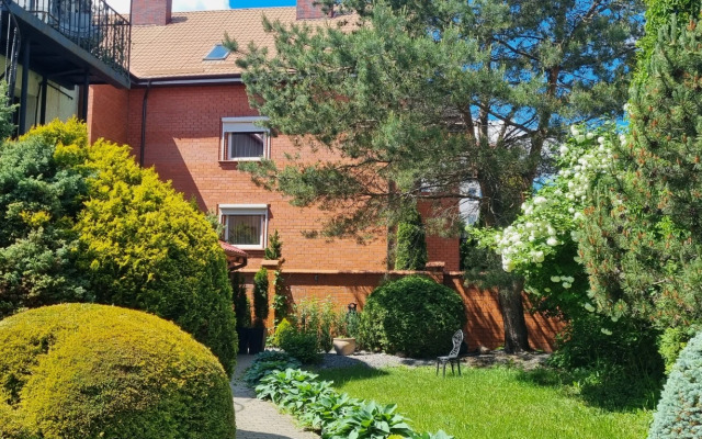 Sauna and Jacuzzi Apartments