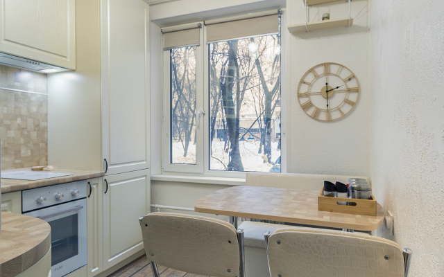 Asapro na ulice Losevskaya Flat