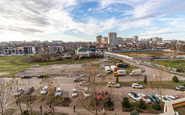 Uyutnaya kvartira s novym remontom Apartments